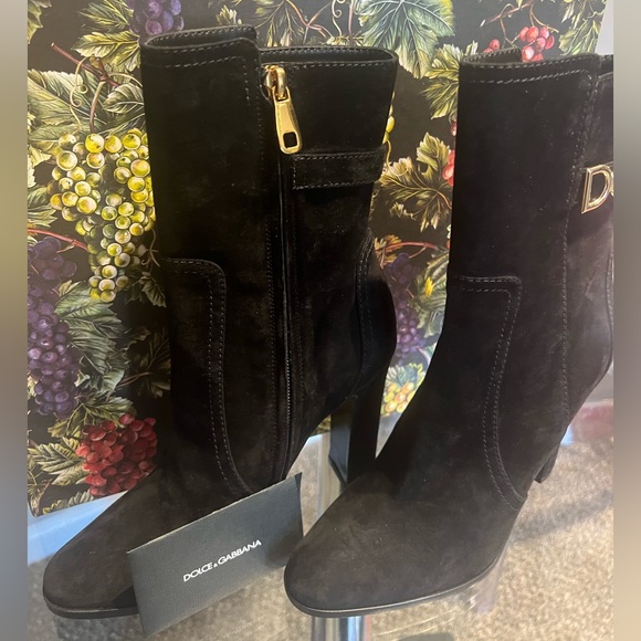 Authentic Brand New Dolce and Gabbana suede boots Sz. 38 - Picture 5 of 5